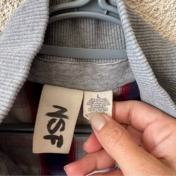 NSF Jacket with zipper and pockets size L - Picture 8 of 8